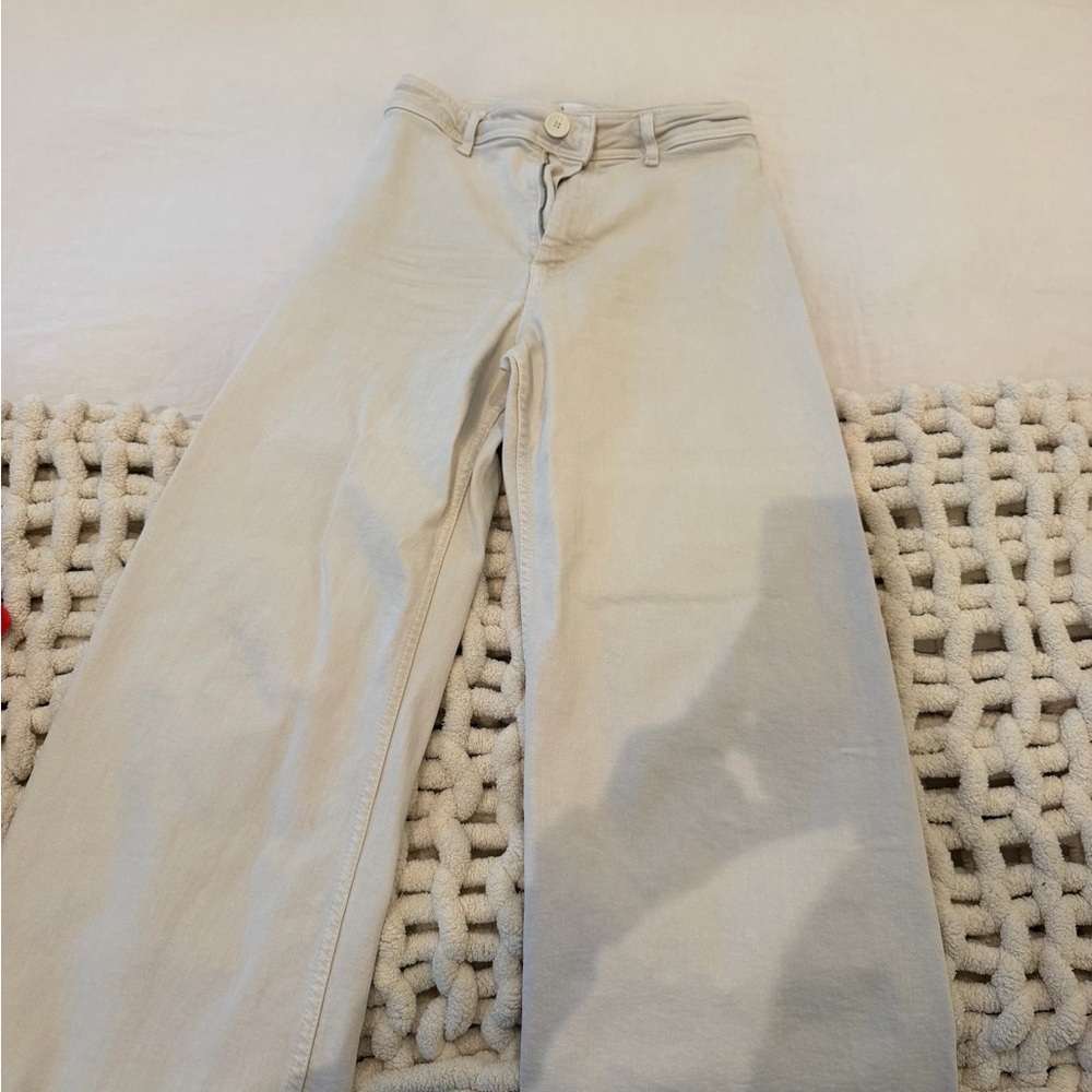 Zara Women's Wide Leg Cream Jeans